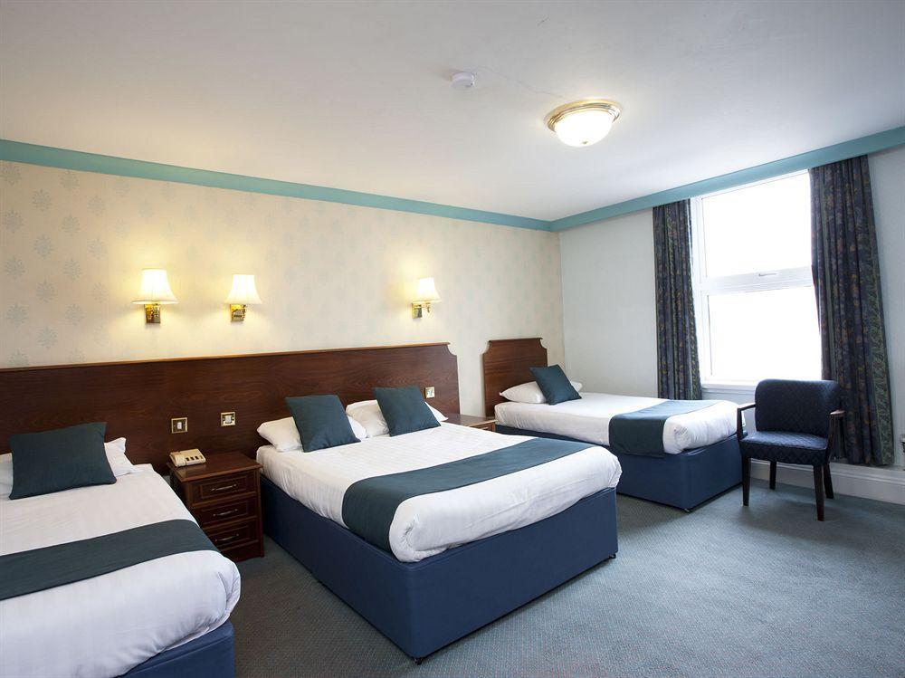 Tlh Victoria Hotel - Tlh Leisure, Entertainment And Spa Resort Torquay Bagian luar foto